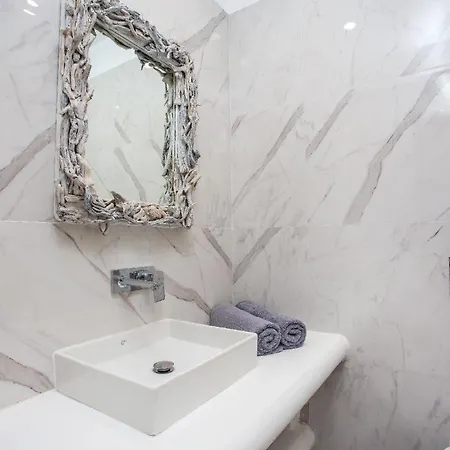 Ammos Luxury - In Der Naehe Des Strandes Von *